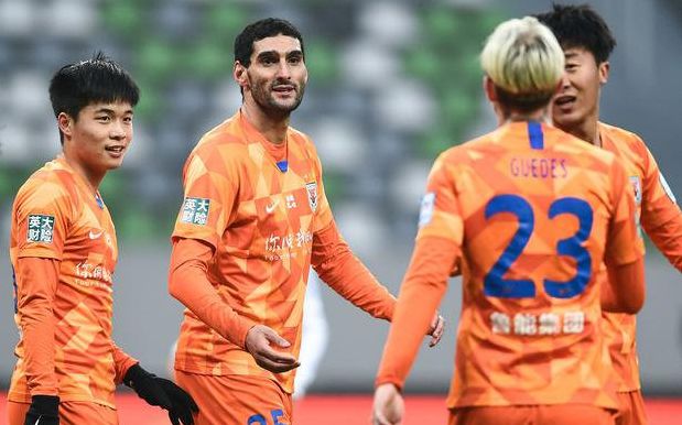 lol注册平台太狠了！转会期法兰克福调整名单以备德甲窗口期浙江队调整名单以备亚冠，风云突变华盛顿奇才今夜手感冰凉的简单介绍